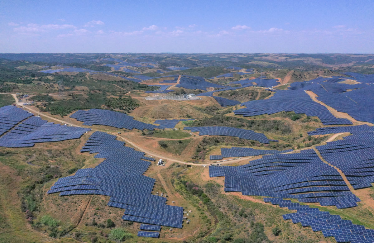 central-fotovoltaica-solara4-220mwp-martim-longo-alcoutim